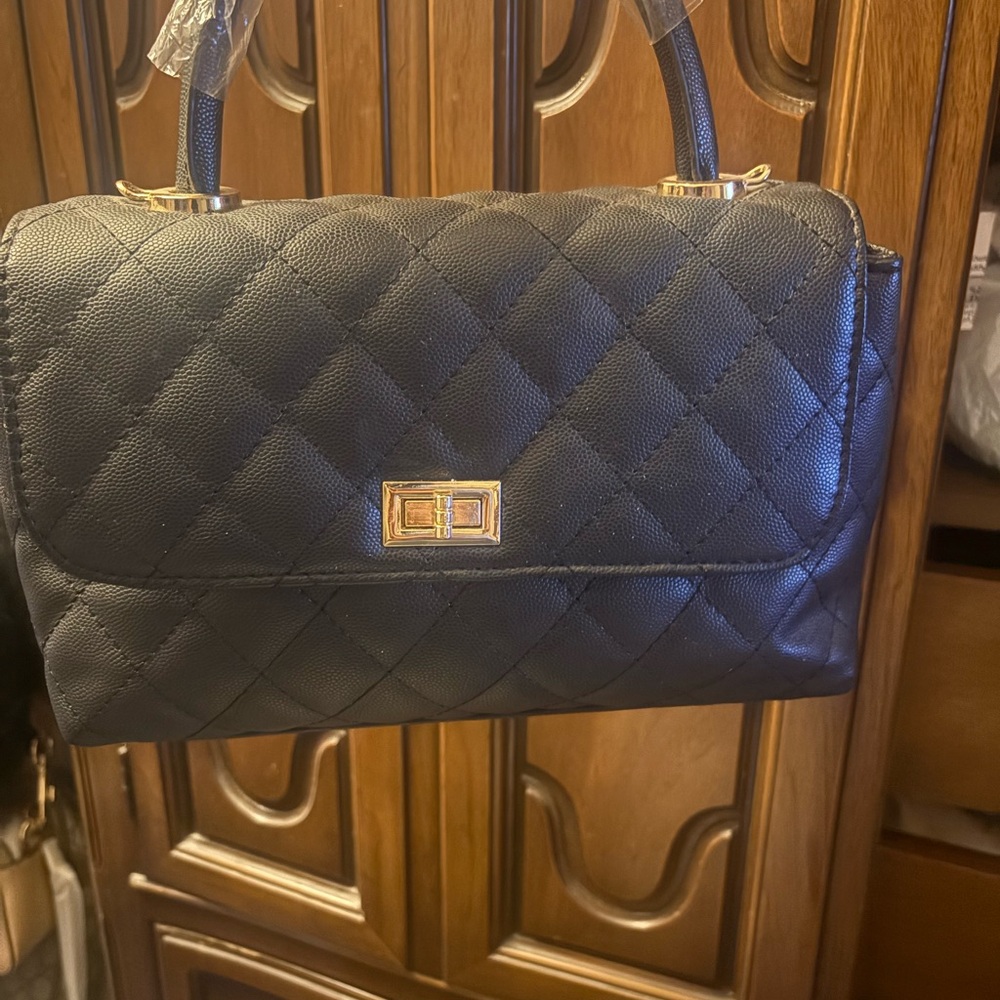 Chic Black Quilted Satchel